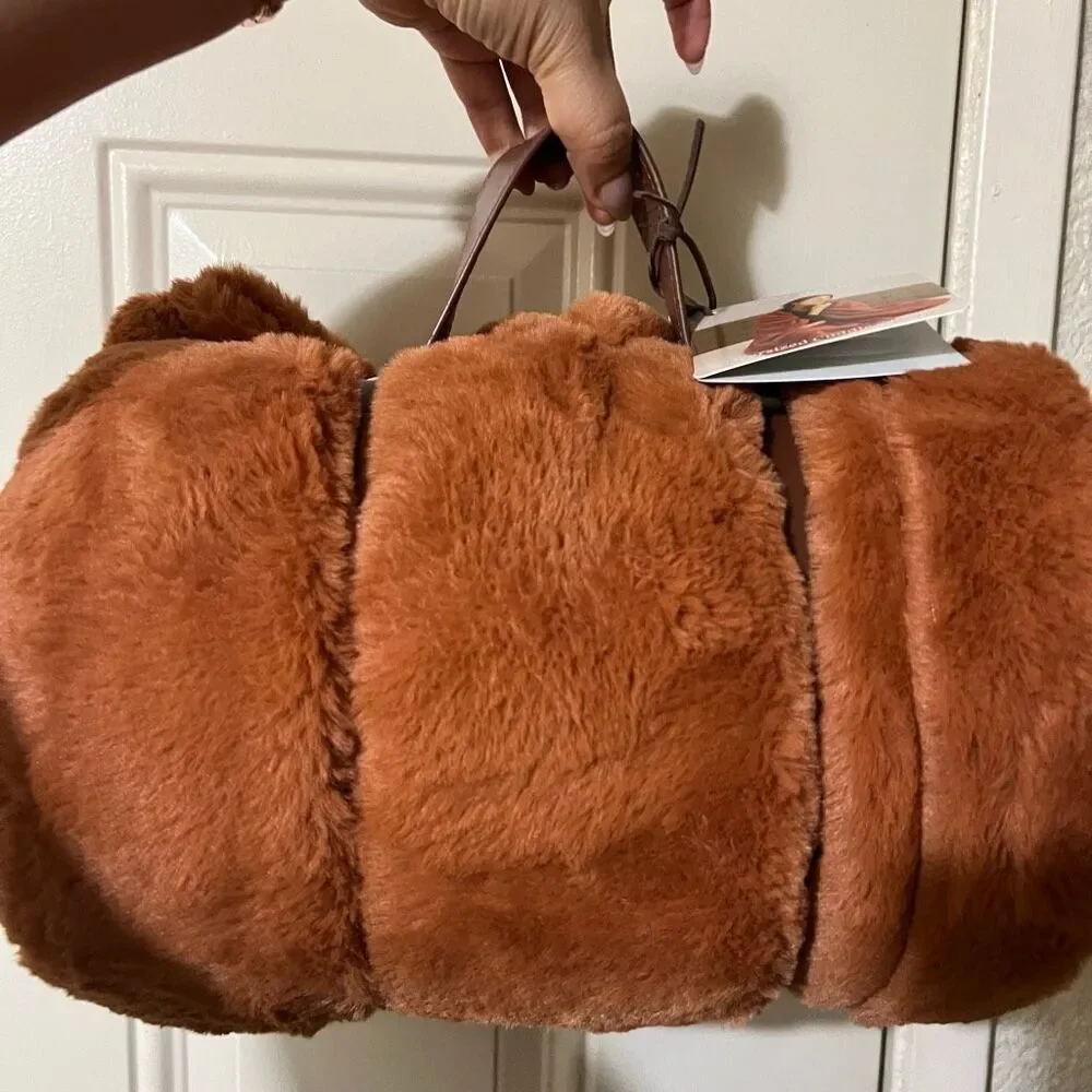 New Soft Thick Fluffy Faux Fur throw burnt orange medium weight 50x72